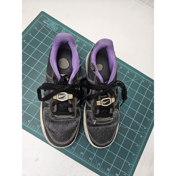 Nike Air Force 1 Low '07 LV8 World Champ Black Purple Size 4Y Youth - Picture 2 of 12